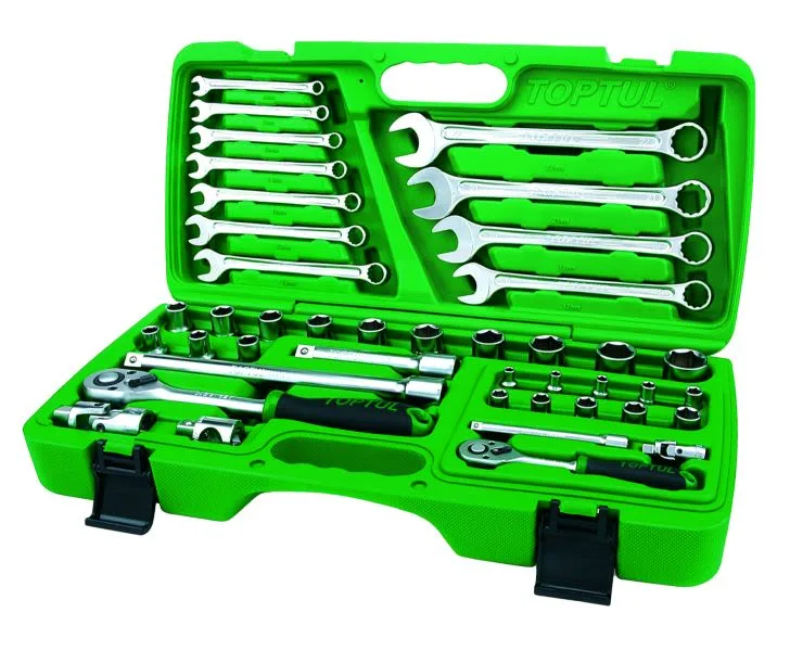 Toolkit, broj alata: 42, u plastičnu kutiju